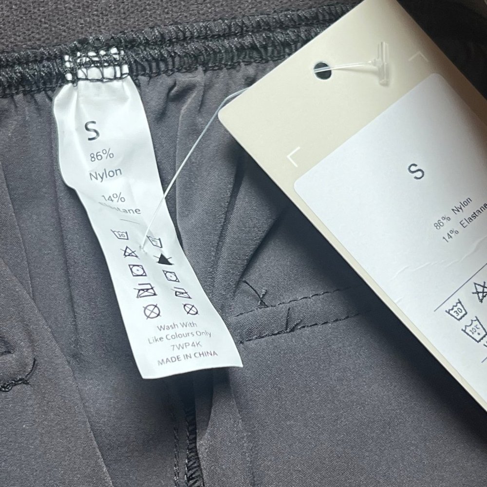 NWT Halara High Waisted Multiple Pockets Wide Leg Casual Cargo Pants Small - Picture 10 of 10